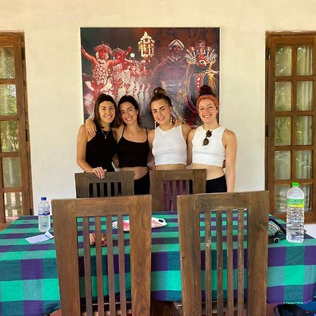 Lake Island Home Stay Dambulla Buitenkant foto