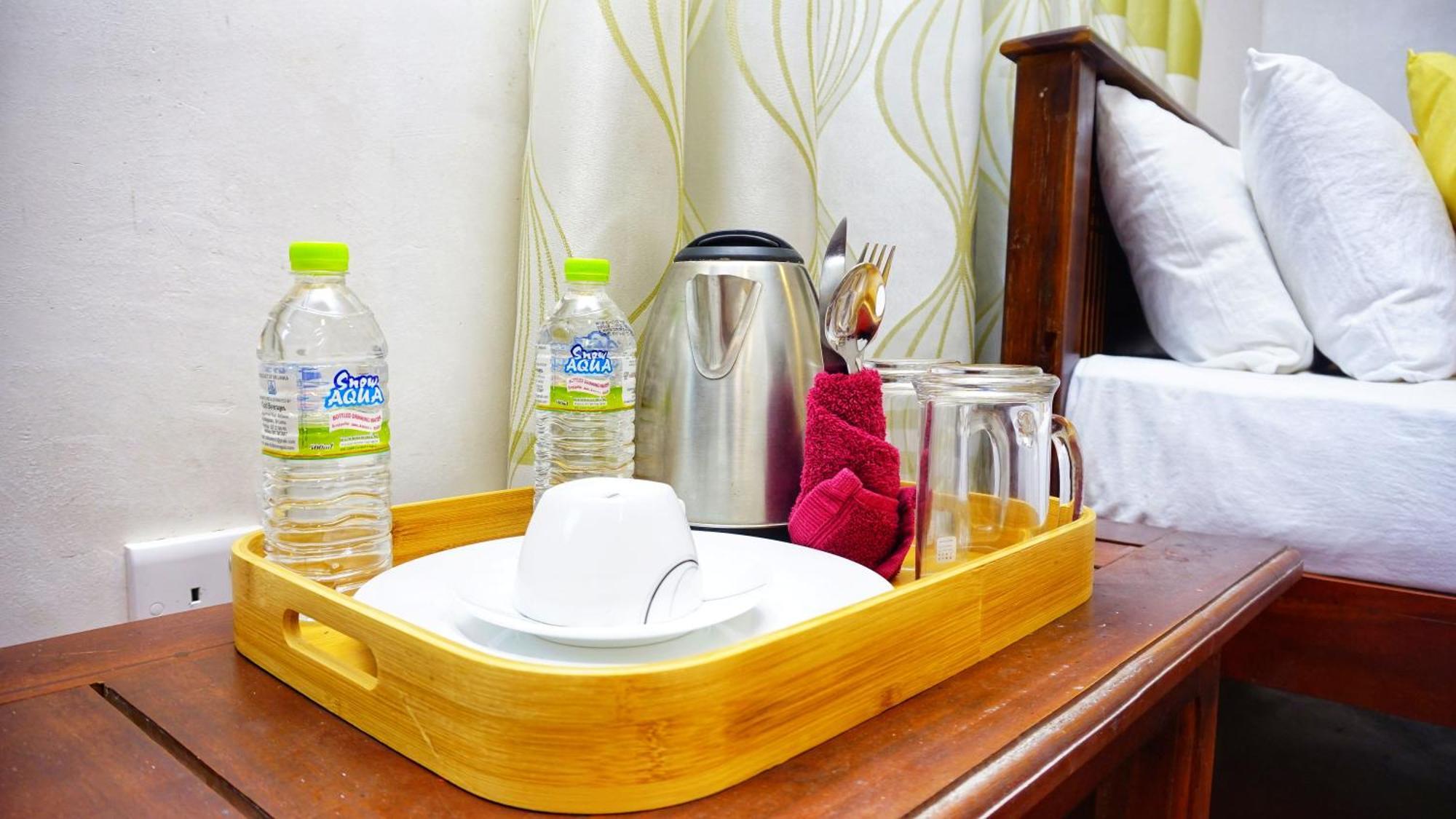 Lake Island Home Stay Dambulla Buitenkant foto