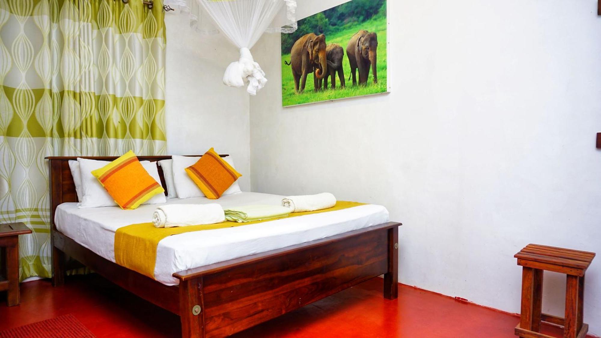 Lake Island Home Stay Dambulla Buitenkant foto